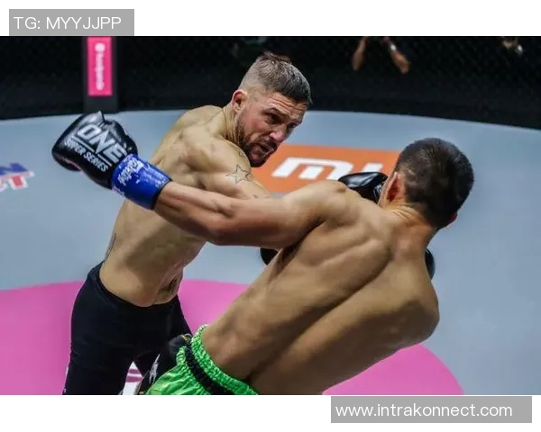 播求与乔治的巅峰对决谁能在擂台上笑到最后